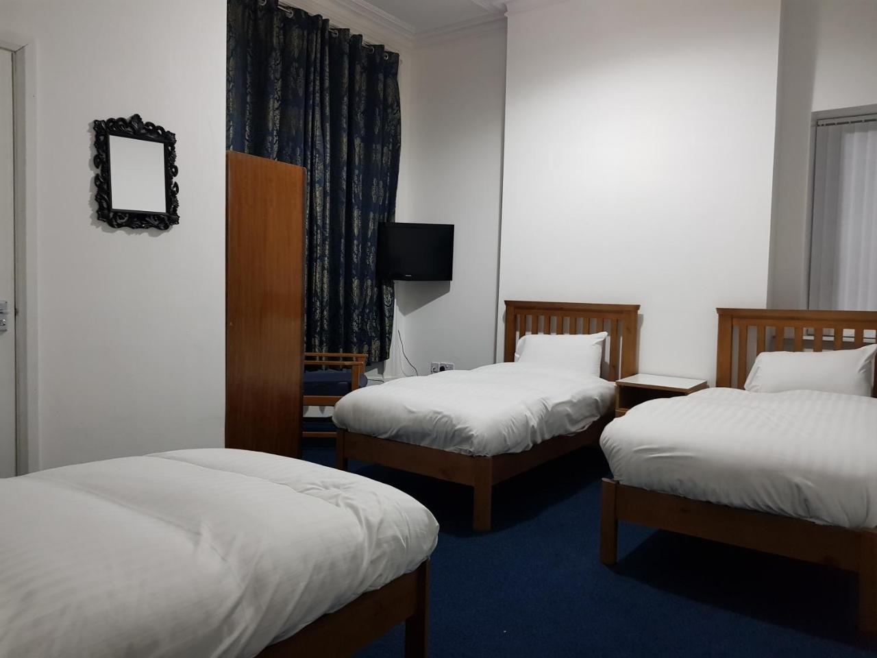 Oyo Hala Guest House แมนเชสเตอร์ ภายนอก รูปภาพ